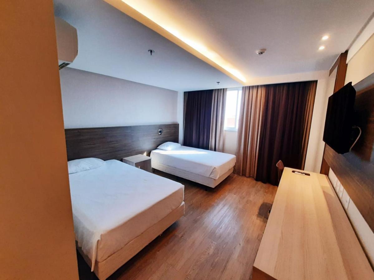 Ibiza Plaza Hotel Anápolis エクステリア 写真