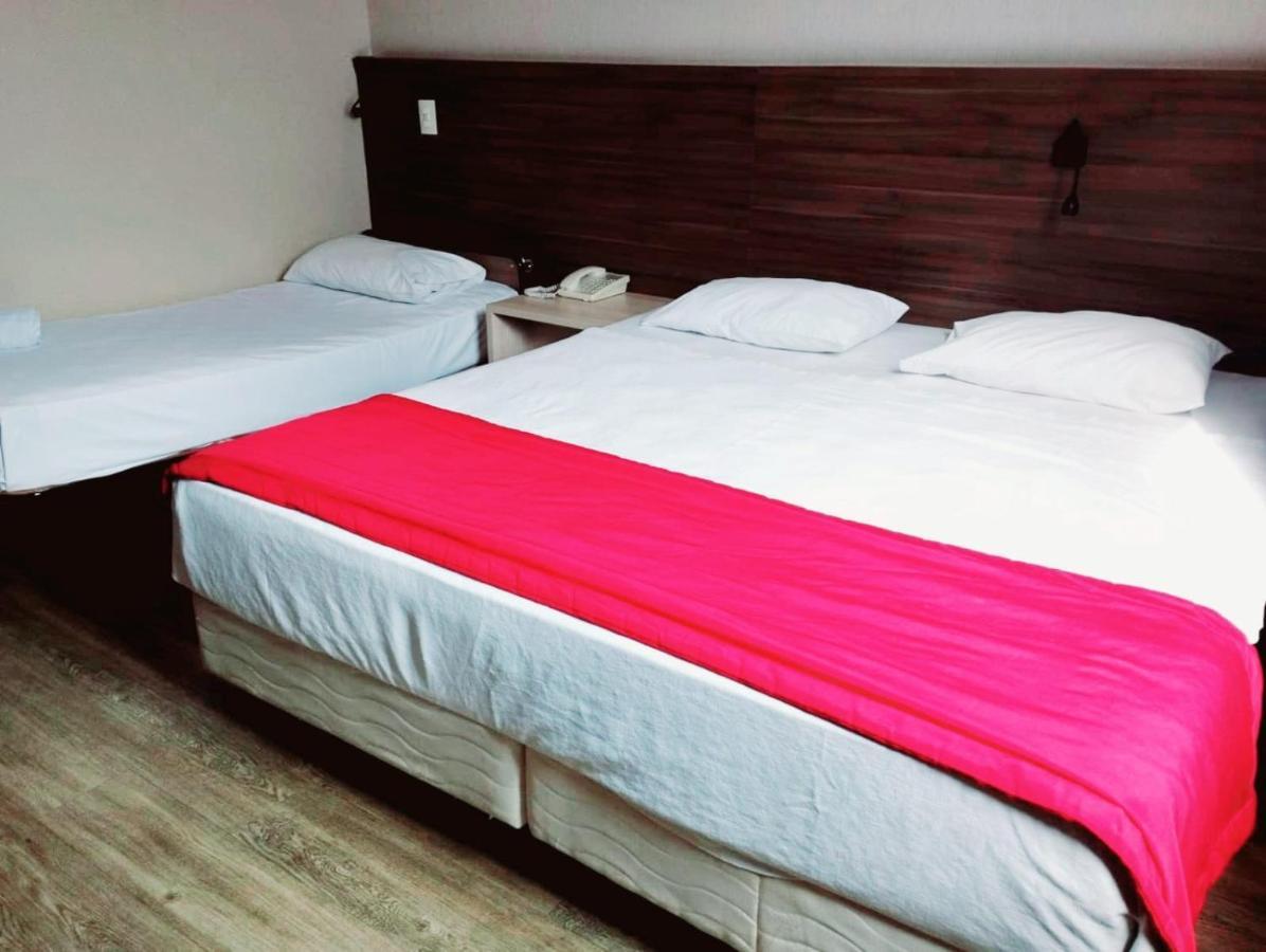 Ibiza Plaza Hotel Anápolis エクステリア 写真