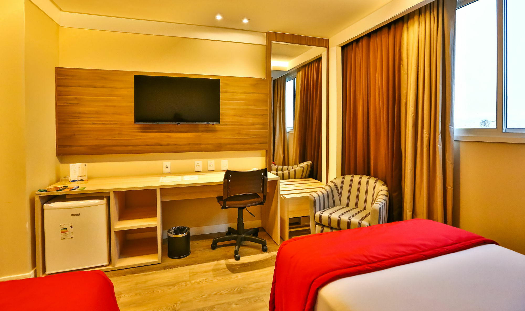 Ibiza Plaza Hotel Anápolis エクステリア 写真