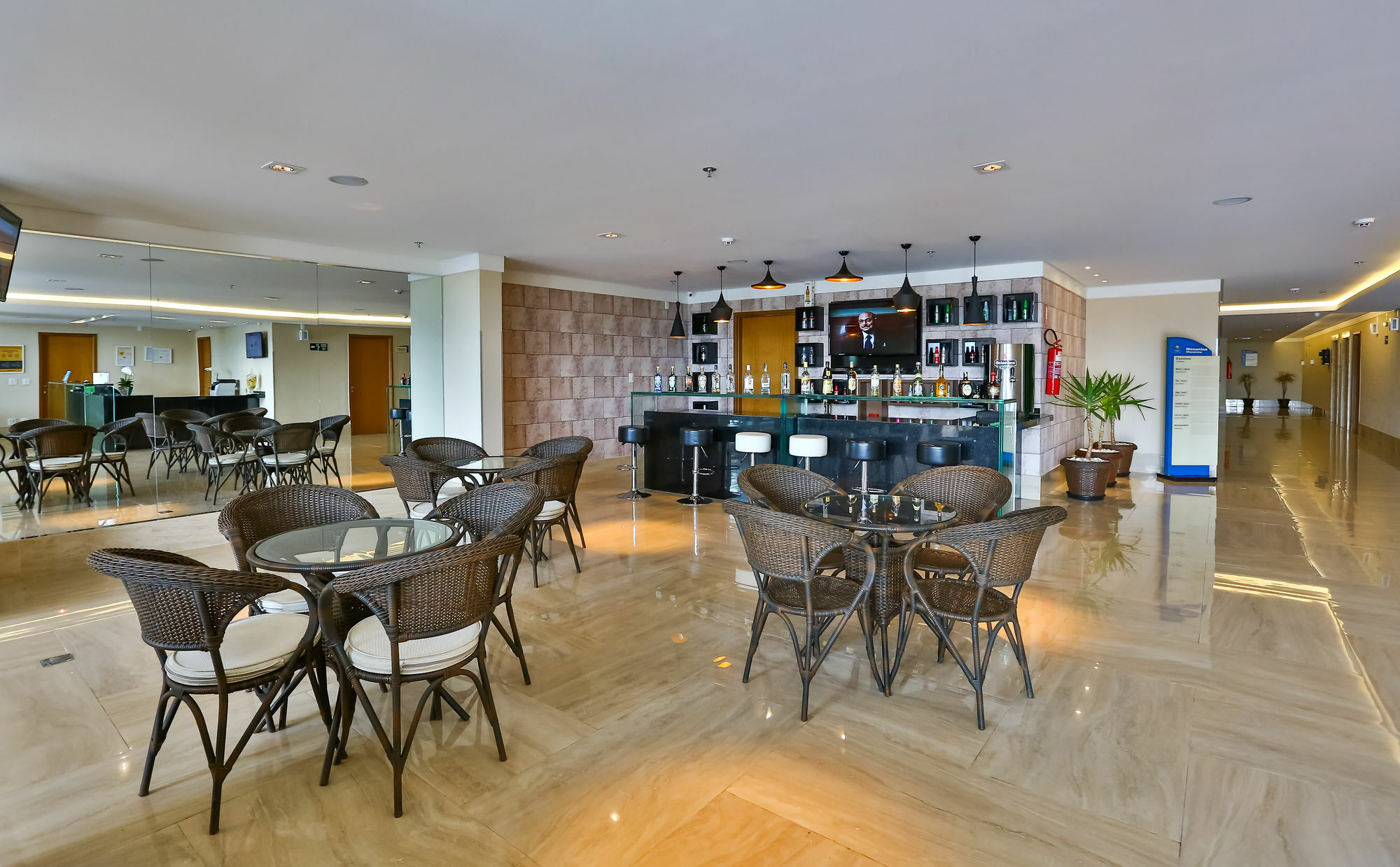Ibiza Plaza Hotel Anápolis エクステリア 写真